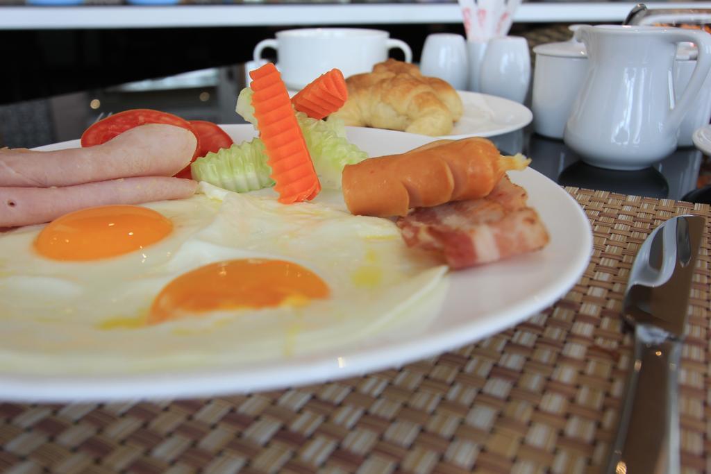 Hotel Roseate Chiang Mai Zewnętrze zdjęcie