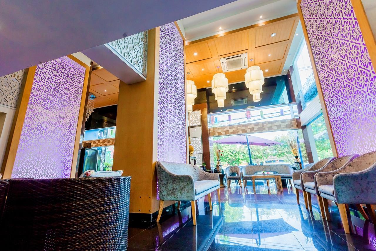 Hotel Roseate Chiang Mai Zewnętrze zdjęcie